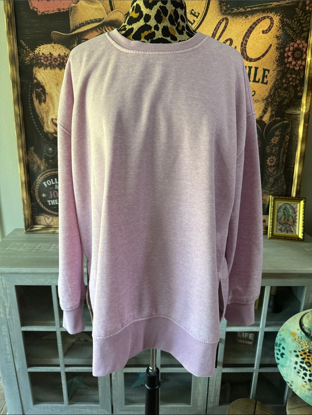 DISCOUNT DIVAS  Women's Lightweight Lavender/Pink Pullover Sweatshirt Size XL